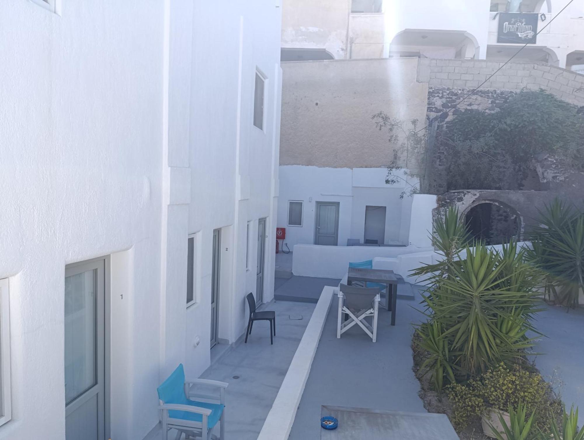 Fira Eco Center Rooms ثيرا المظهر الخارجي الصورة